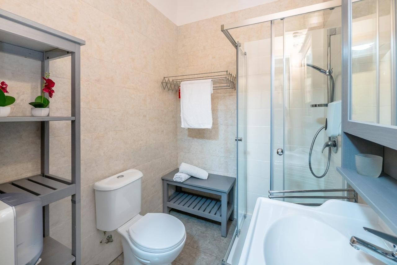 Valletta Main Street Apartment Bagian luar foto