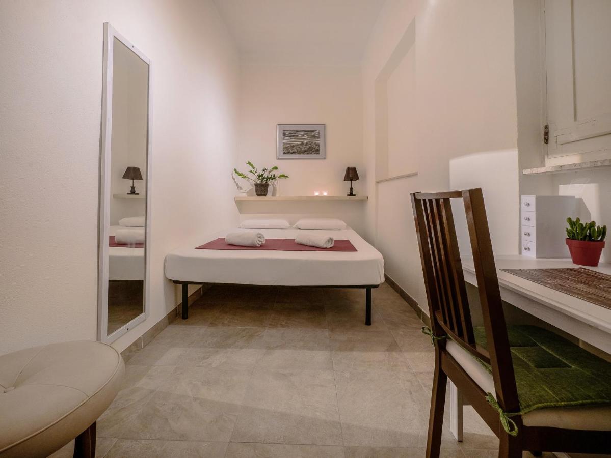 Valletta Main Street Apartment Bagian luar foto