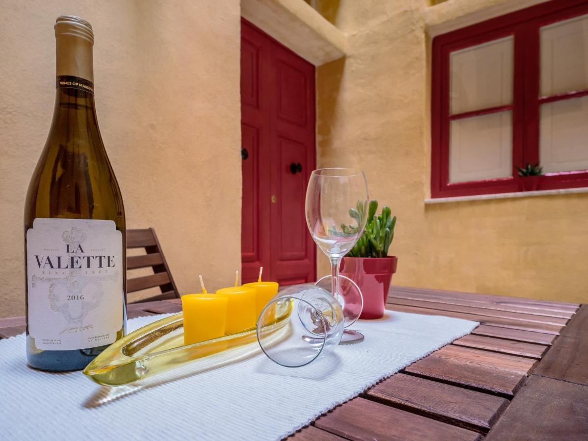 Valletta Main Street Apartment Bagian luar foto